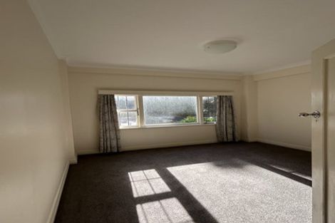 Photo of property in Elms Court Flats, 8/367 The Terrace, Te Aro, Wellington, 6011