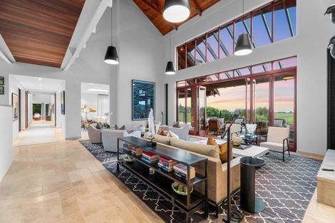 Photo of property in 42 Porterfield Road, Whitford, Howick, 2571