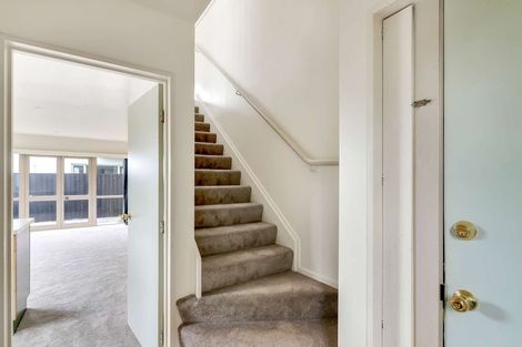 Photo of property in 4/17 Longley Place, Addington, Christchurch, 8024