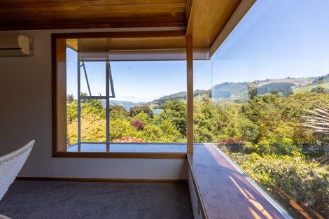 Photo of property in 24 Downes Road, Roseneath, Port Chalmers, 9023