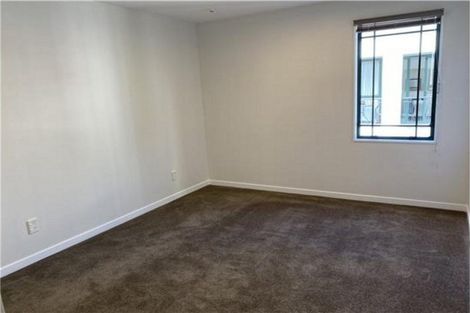Photo of property in Regent Courts, 3/75 Gloucester Street, Christchurch Central, Christchurch, 8013