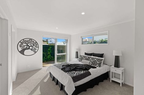 Photo of property in 48 Adams Road South, Pukekohe, 2120