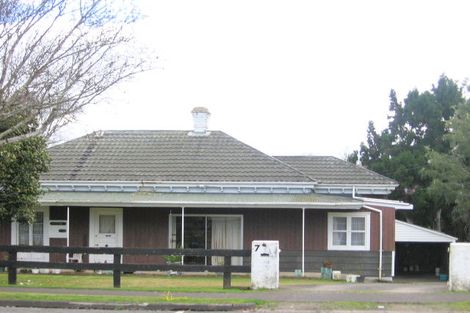 Photo of property in 7 Coles Crescent, Papakura, 2110