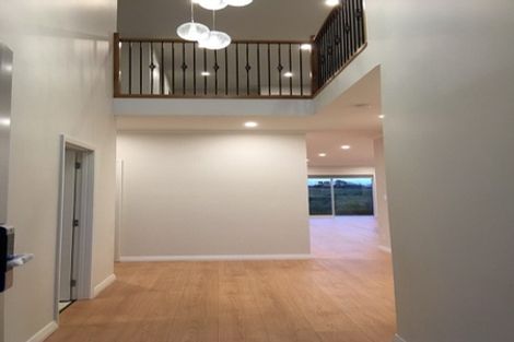 Photo of property in 61 Bayvista Drive, Karaka, Papakura, 2113