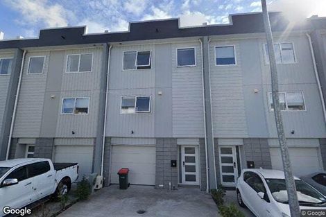 Photo of property in 13 Meritage Lane, Te Atatu South, Auckland, 0610