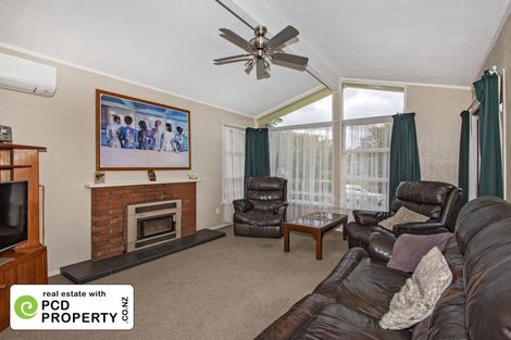 Photo of property in 16 Ranfurly Place, Te Kamo, Whangarei, 0112