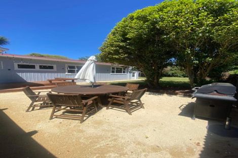 Photo of property in 192 Te Moana Road, Waikanae, 5036