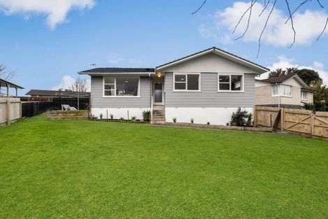 Photo of property in 10 Crampton Place, Manurewa, Auckland, 2102