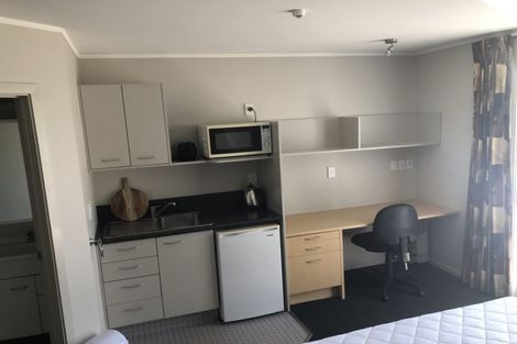 Photo of property in 931 Heaphy Terrace, Fairfield, Hamilton, 3214