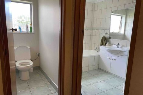 Photo of property in 3 Trigg Crescent, Taradale, Napier, 4112