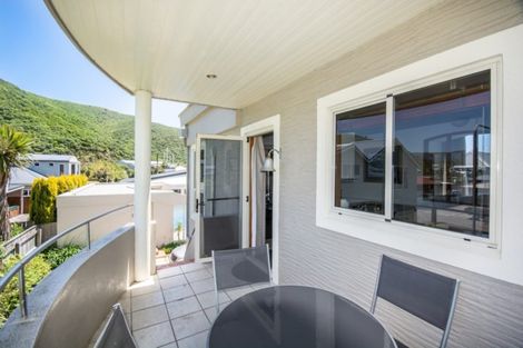Photo of property in 29b Beach Road, Waikawa, Picton, 7220