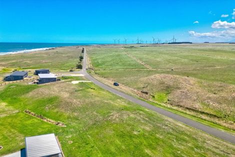 Photo of property in 19 Waipipi Road, Waverley, 4591