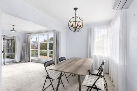 Photo of property in 47 Mcannalley Street, Manurewa East, Auckland, 2102