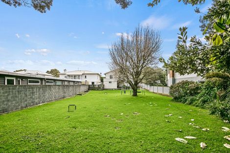 Photo of property in 14 Mclean Street, Strandon, New Plymouth, 4312