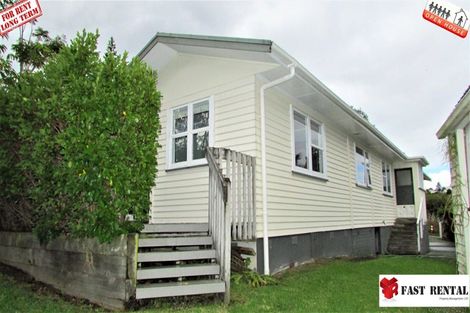 Photo of property in 16 Woodstock Road, Forrest Hill, Auckland, 0620