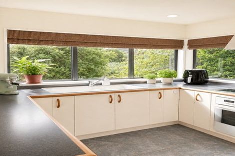 Photo of property in 9 William Hadlow Place, Hatfields Beach, Orewa, 0931