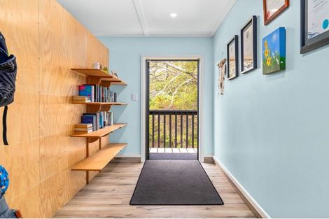 Photo of property in 6 Catherin Servant Close, Maunu, Whangarei, 0110