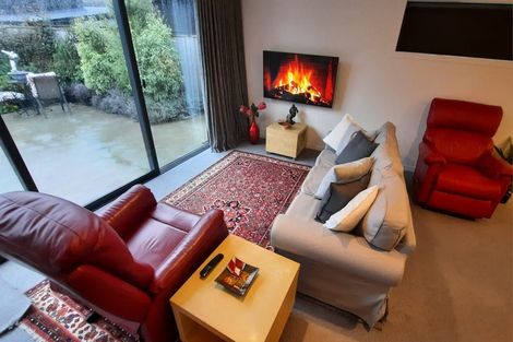 Photo of property in 84 Howden Drive, Jacks Point, 9371