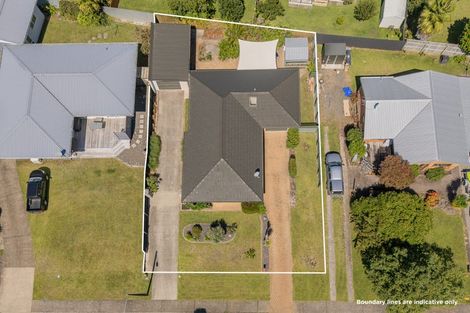 Photo of property in 13 Impala Place, Whitianga, 3510