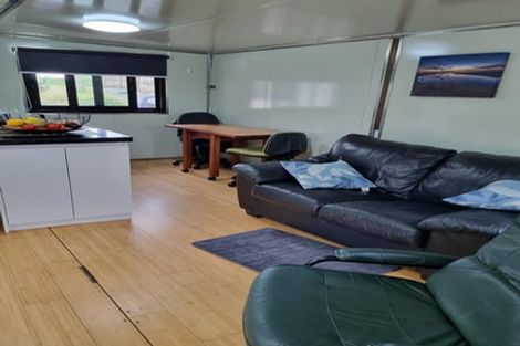 Photo of property in 3 Kapiti Lane, Otaki Beach, Otaki, 5512