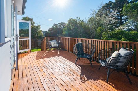 Photo of property in 147 Helston Road, Paparangi, Wellington, 6037