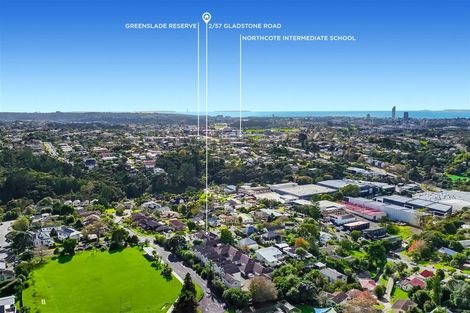 Photo of property in 2/57 Gladstone Road, Northcote, Auckland, 0627