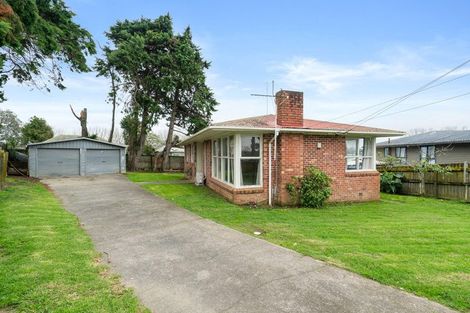 Photo of property in 10 Leonard Place, Otara, Auckland, 2023