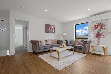 Photo of property in 32 Leathem Crescent, Pokeno, 2402