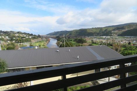 Photo of property in 25a Manor Drive, Stokes Valley, Lower Hutt, 5019