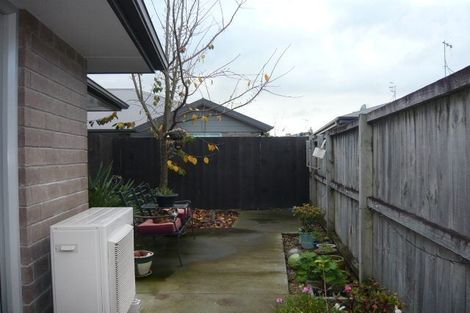 Photo of property in 8/27 Jones Crescent, Melville, Hamilton, 3206