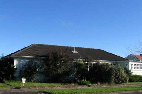 Photo of property in 43 Savage Crescent, West End, Palmerston North, 4412