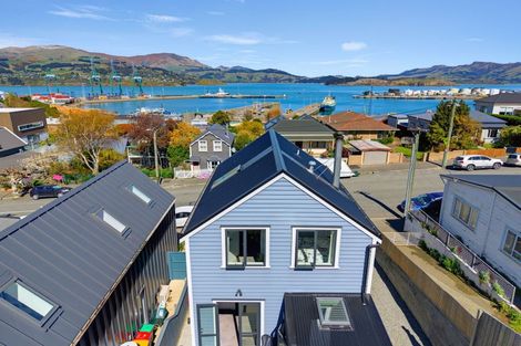 Photo of property in 10 Winchester Street, Lyttelton, 8082