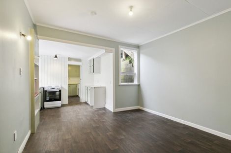 Photo of property in 37 Ribble Street, Island Bay, Wellington, 6023