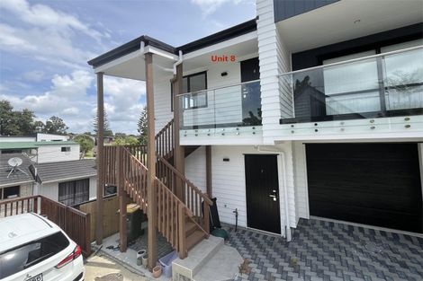 Photo of property in 8/18 Sylvan Crescent, Te Atatu South, Auckland, 0610