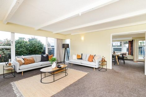 Photo of property in 11 Heatley Avenue, Hokowhitu, Palmerston North, 4410