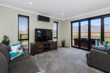 Photo of property in 26 Jonah Lomu Drive, Paerata, Pukekohe, 2124