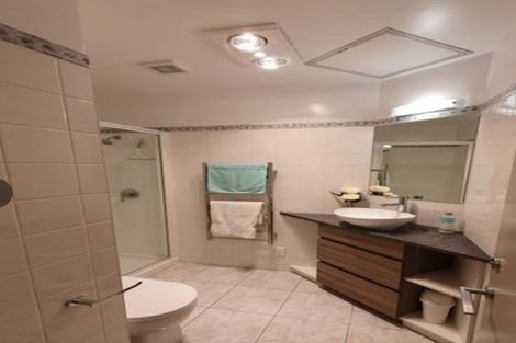 Photo of property in Terrace Garden Apartments, 120 The Terrace, Wellington Central, Wellington, 6011