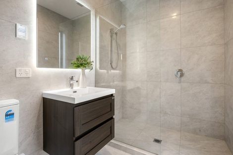 Photo of property in 14 Third Fairway Place, Albany, Auckland, 0632