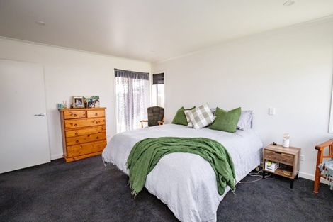 Photo of property in 8 Costello Drive, Ngatea, 3503