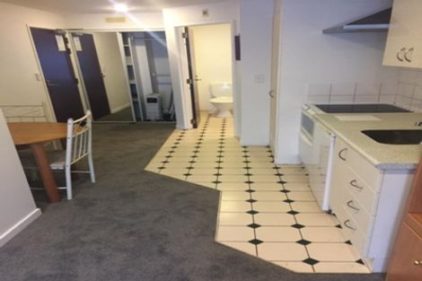 Photo of property in Terrace Heights Apartments, 4g/163 The Terrace, Wellington Central, Wellington, 6011