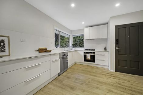 Photo of property in 2/94a Staveley Street, Avonhead, Christchurch, 8042