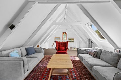 Photo of property in 77 Kopanga Road, Havelock North, 4130