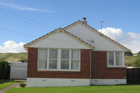 Photo of property in 19 Justine Street, Cannons Creek, Porirua, 5024