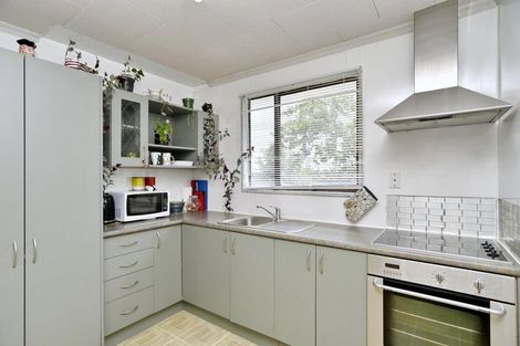 Photo of property in 2/90 Bayswater Crescent, Bromley, Christchurch, 8062