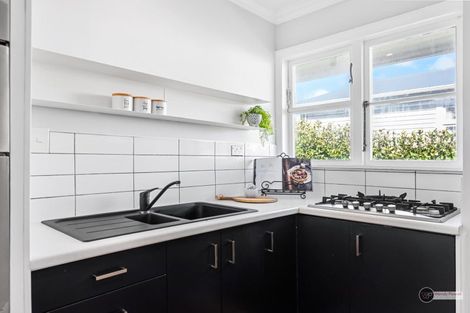 Photo of property in 12a Nelson Street, Petone, Lower Hutt, 5012