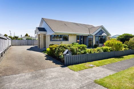 Photo of property in 33 Orlando Street, Stratford, 4332