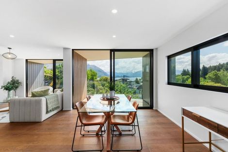 Photo of property in 30a Chalmers Street, Wanaka, 9305