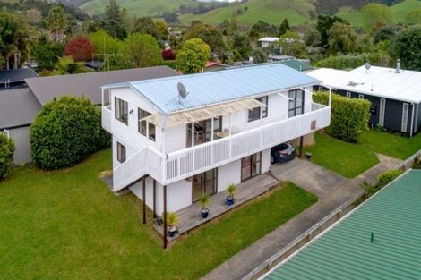 Photo of property in 10a Whiritoa Beach Road, Whiritoa, Whangamata, 3691