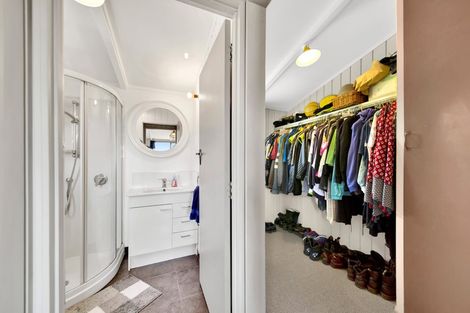 Photo of property in 509 Devon Street West, Blagdon, New Plymouth, 4310