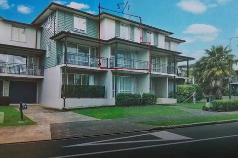 Photo of property in 5/1 Opito Way, East Tamaki, Auckland, 2013